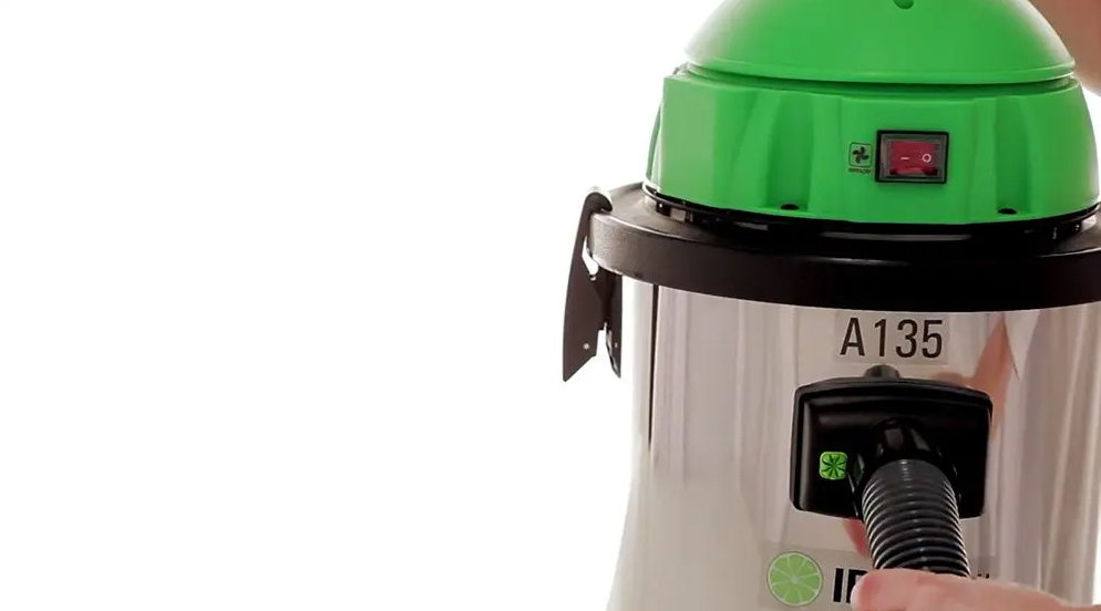 Aspirador Profissional para Sólidos e Líquidos IPC AA135 — 220V / 1400W / 35 Litros - Imagem 5